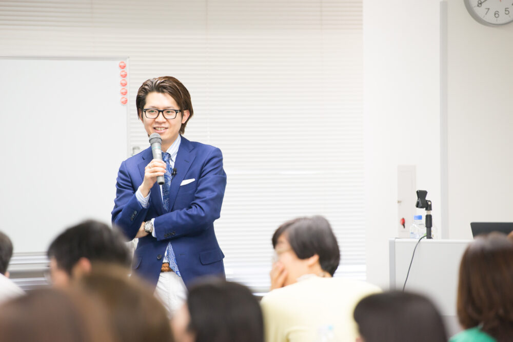 「塾」をやったり「コンサル」をやったりするのはプロデュース型のため？