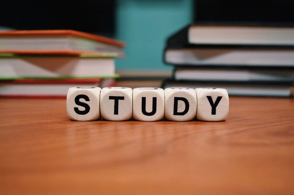 ビジネスで役立つ心理学の勉強法